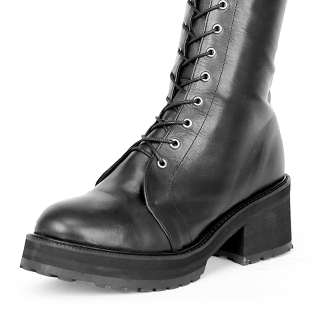 Stiefel im Combat/Gothic-Style kniehoch (Modell 470) Leder schwarz